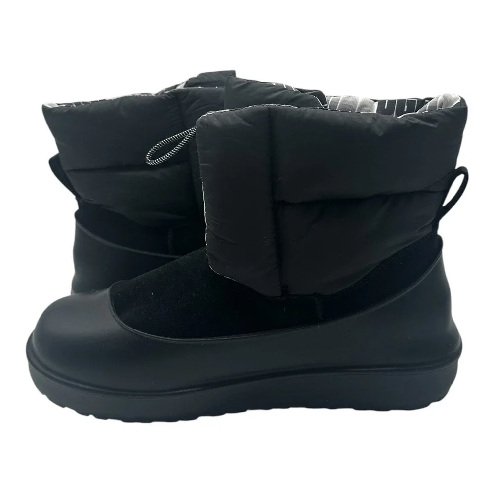 UGG Classic Maxi Toggle Boots Womens 7 Black Suede Sheepskin Winter 1130670‎